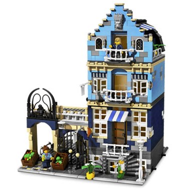 Lego Set 10190 -  Market Street 
