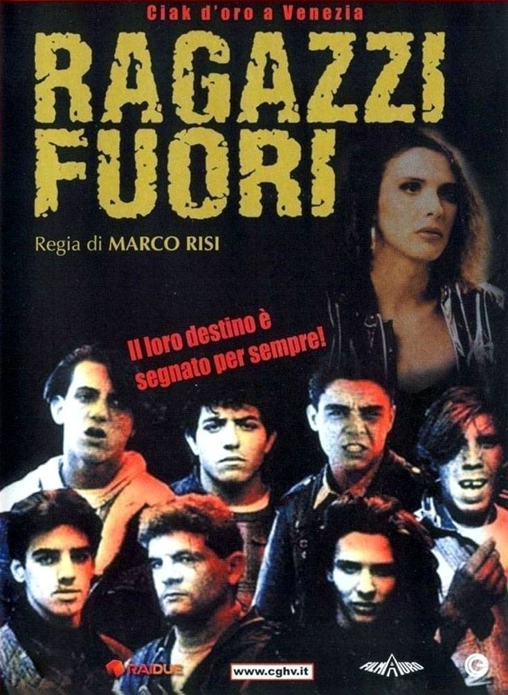 Ragazzi fuori