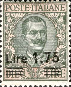Francobollo Effigie di Vittorio Emanuele III e Ornamenti Floreali -  1925