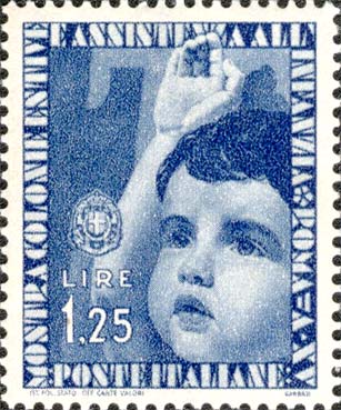 Francobollo Bambino con Braccio Alzato -  1937