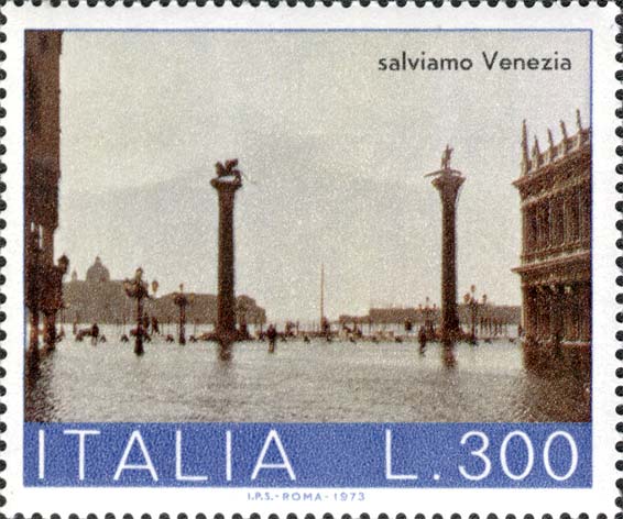 Francobollo Piazzetta San Marco con l'Acqua Alta -  1973