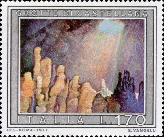 Francobollo Grotte di Castellana -  1977