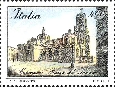 Francobollo Piazza del Duomo, a Catanzaro -  1989