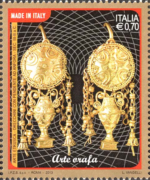 Francobollo Arte Etrusca: Orecchini con Pendente ad Anfora -  2013